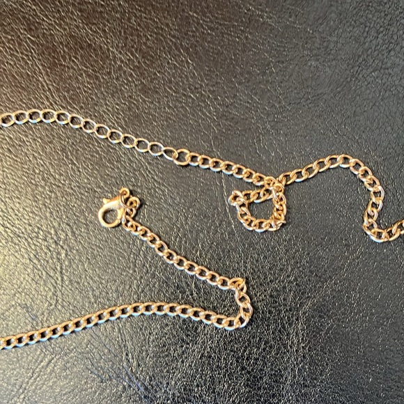 Rhinestone Gold Triangle Body Jewelry - Picture 4 of 5